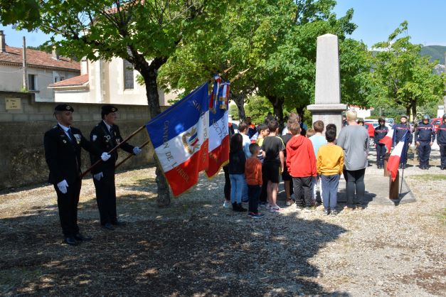 8-mai-3